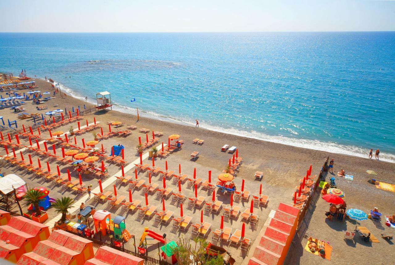 דירות בורגטו סנטו ספיריטו Aria Di Mare מראה חיצוני תמונה
